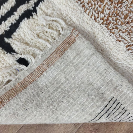 Image 1 of Tappeto berbero marocchino moderno – Tappeto berbero marocchino moderno | 265 × 143 cm