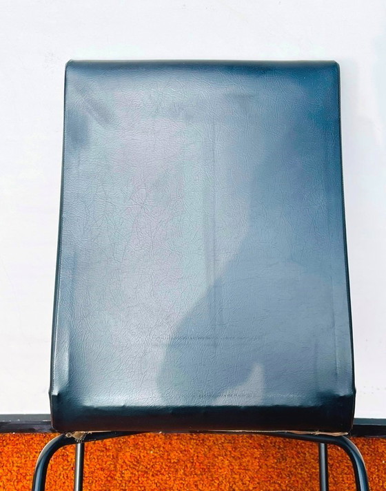 Image 1 of Paire de chaises Robert de Pierre Guariche pour Meurop. Vintage années 1960