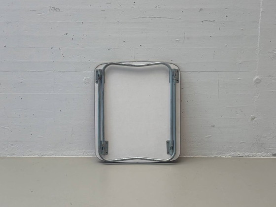 Image 1 of Opklapbaar bijzettafeltje met rood Formica blad, jaren 70