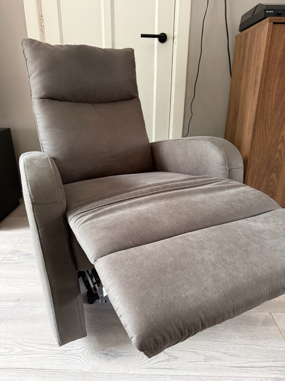 Poltrona elettrica ABILDSKOV, Jysk, Poltrone, Poliestere, Grigio (foto 7 di 10)