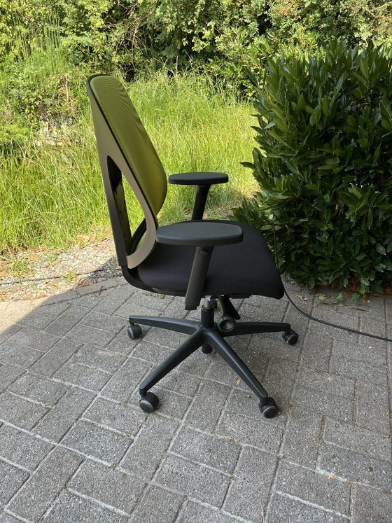 Giroflex 353 - Bürostuhl, gebraucht, mit Netzgewebe-Rückenlehne, Stuhl 3 – Bürostühle, Textile, Metal (photo 6 of 6)