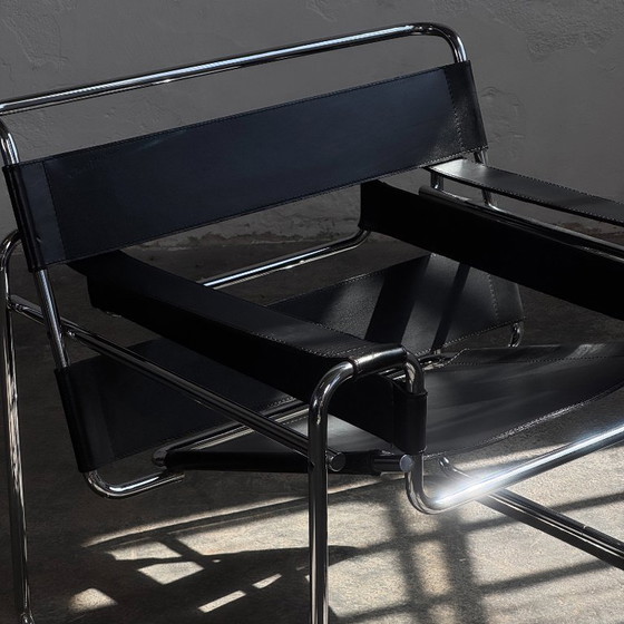 Image 1 of Marcel Breuer "Wassily"-stoel voor Knoll, 1990