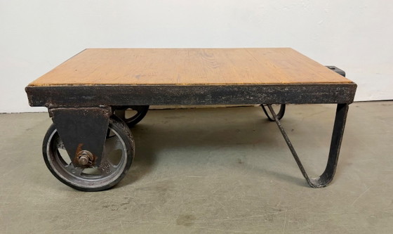 Carrello Tavolino da Caffè Industriale Nero, Anni '60 – Tavolini da caffè, Ferro (photo 13 of 16)