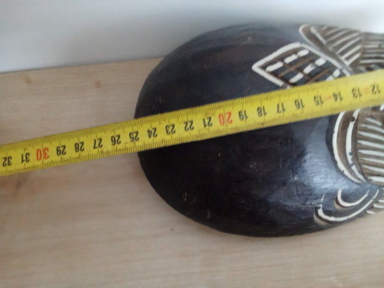 Image 1 of Bijzonder Wit Geschilderd Inheems Wandmasker