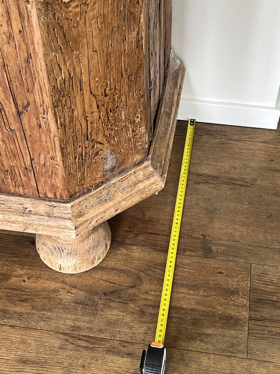 Image 1 of Antieke eikenhouten kast