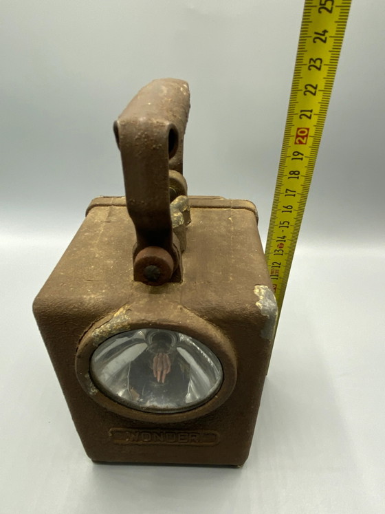 Portable Lantern Wonder Agral – French Industrial Lighting – Decorative Objects, Metal, Industrieel (photo 5 of 5)