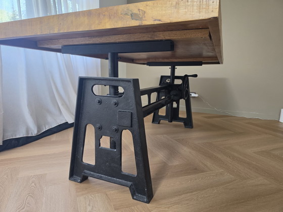 Image 1 of Table de salle à manger industrielle réglable, en bois de manguier et piètement en fonte !