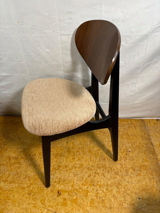 Salles à manger complètes vintage en teck du milieu du siècle | Table extensible & 4 chaises | Années 60 (photo 12 of 14)