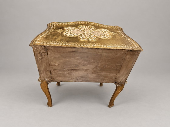Vintage Florentijnse Nachtkastje / Ladekast – Handgeschilderd, Gouddecor, 2 Laden – Ladekasten, Wood (photo 5 of 13)