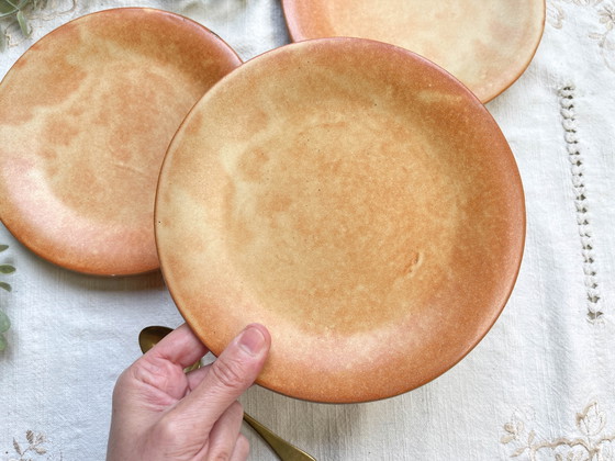 3 Petites Assiettes Vintage en Grès Vallauris – Vaisselle, Mid Century Modern (photo 4 of 9)