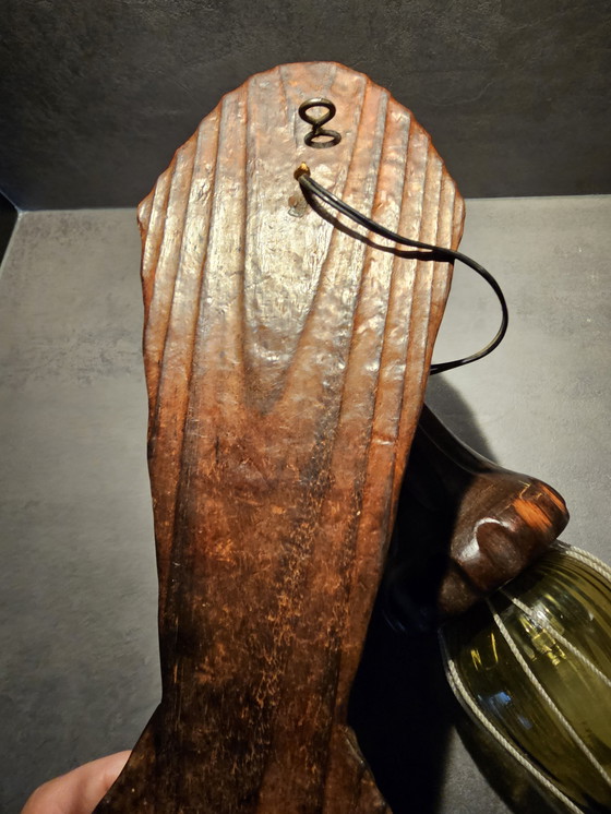 Image 1 of Lampade da parete spagnole vintage in legno, con vetro ambrato