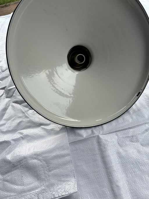 Emaillierter grüner Lampenschirm 1920er Jahre