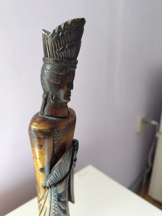 Image 1 of Statua asiatica in legno alta 33 cm