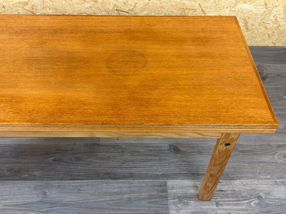 Tavolino da caffè o tavolo da pranzo regolabile in rovere, design danese anni '60 '70 – Tavolini da caffè (photo 8 of 21)
