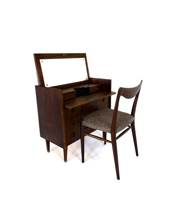 Image 1 of Coiffeuse danoise vintage en palissandre des années 60