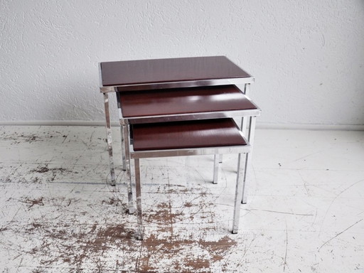 Ensemble de tables d'appoint 3 pièces.