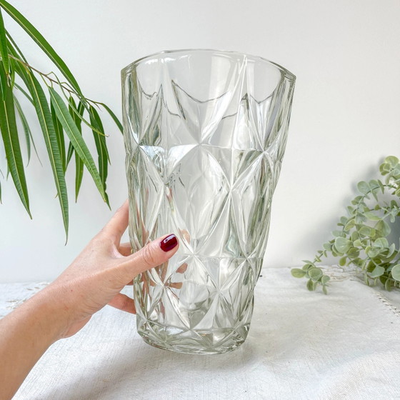 Vintage Geometric Pattern Glass Vase – Geometrisch (photo 5 of 9)