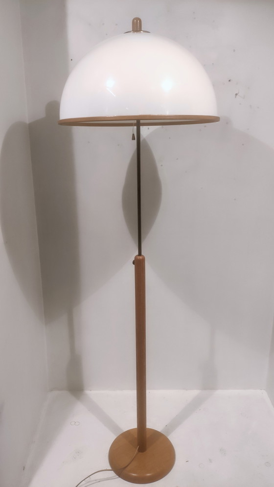 Image 1 of Lámpara de pie con forma de hongo