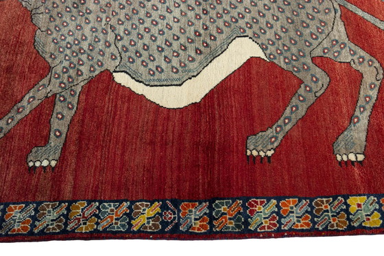 Image 1 of Hand-knotted Gabbeh nomadic rug - 208 x 133 cm - leopard motif on red