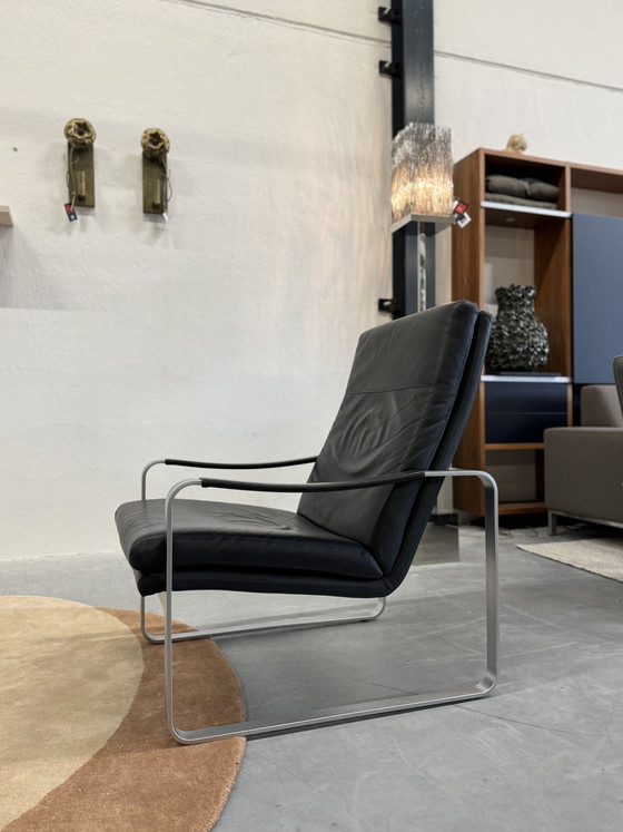 Image 1 of Poltrona Rolf Benz 568 in pelle nera