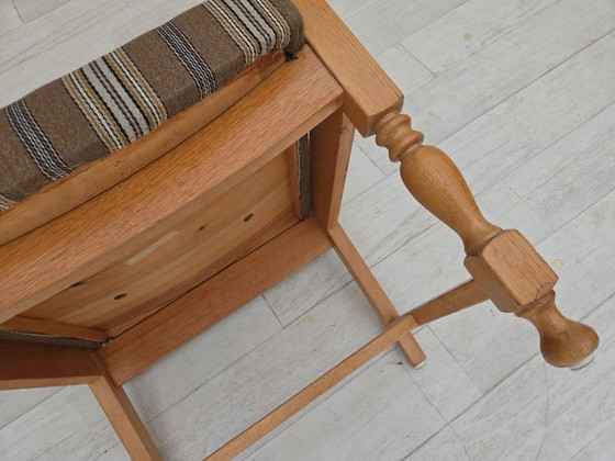 Image 1 of 1970, paire de fauteuils scandinaves, meubles en laine, bois de chêne massif.