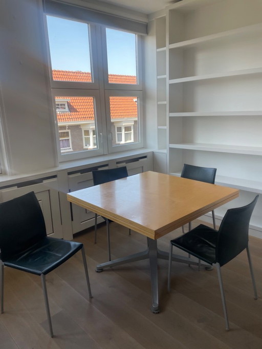 Zanotta Radicequadra eettafel