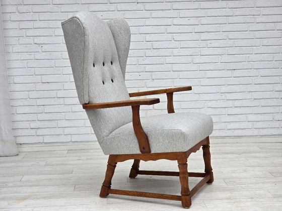 Image 1 of Dänischer Hochlehner-Sessel aus den 1950er Jahren, neu bezogen, Wolle, Eichenholz.