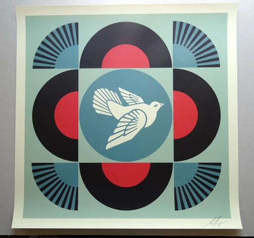 Shepard Fairey - Taubenblau - Handsigniert