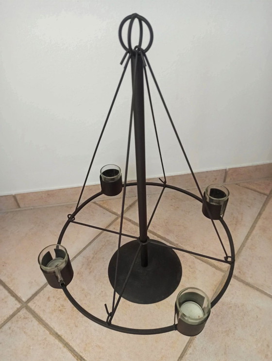 Image 1 of Porte-bougie flottant vintage en métal noir pour 4 bougies chauffe-plat | Idéal comme couronne de l'Avent