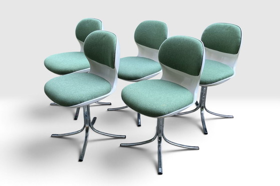 5 Vintage Shell Chairs Stoll Giroflex 7054 – Dining chairs, Plastic, Chrome (photo 2 of 8)