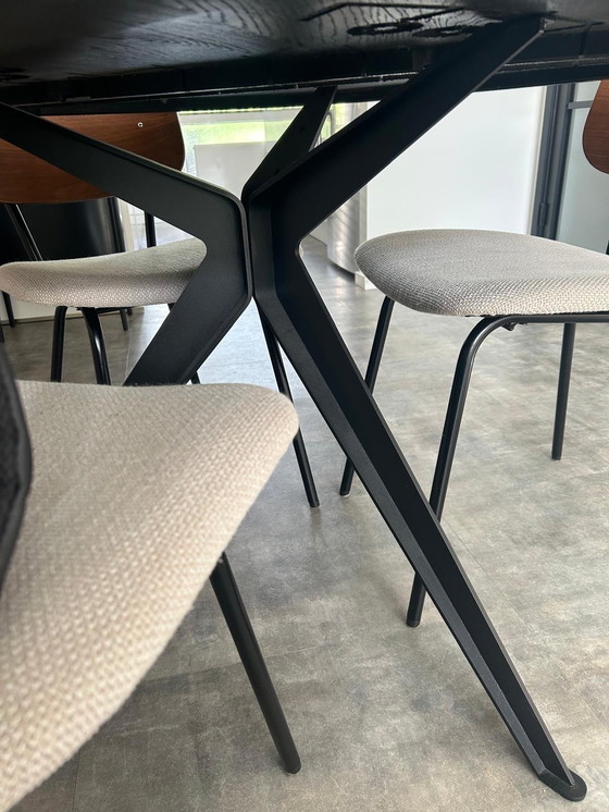 Image 1 of In vendita bellissimo tavolo da pranzo nero: