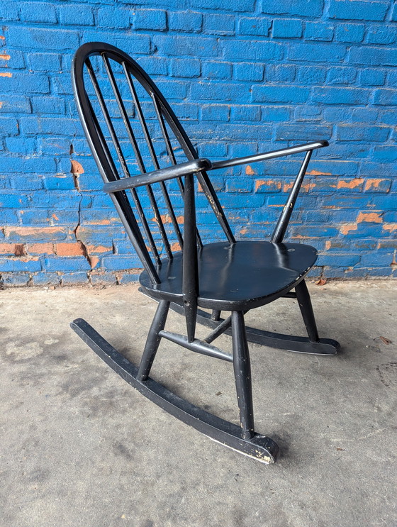 Image 1 of Sedia a dondolo Ercol Quacker / modello 428