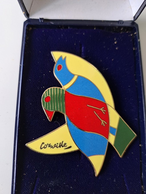 Broche Corneille