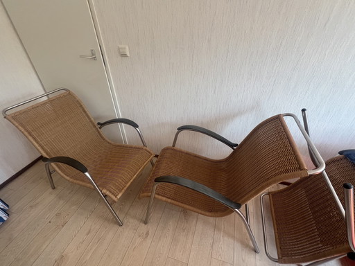 Unique opportunity to acquire four original Gispen 404 chairs, an iconic design by Willem Hendrik Gispen - an