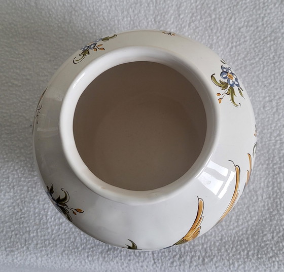 Image 1 of Vase DVX Moustiers