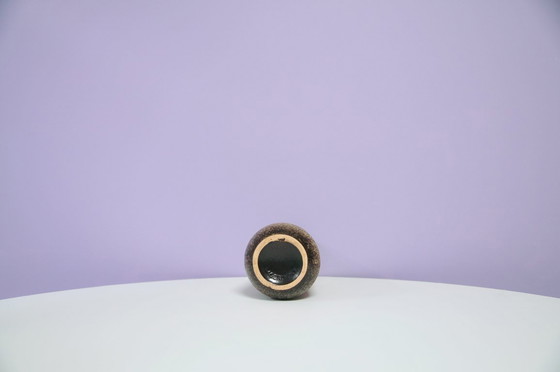 Image 1 of vaso a ricciolo marrone e ocra Germania Ovest