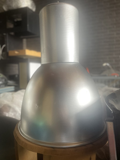 Lampe suspendue vintage en métal