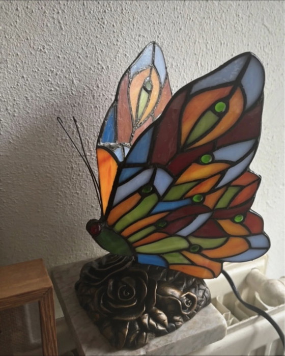 Image 1 of Tiffany Lamp - butterfly - vlinder