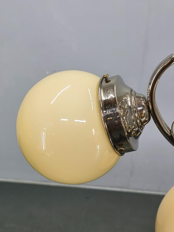 Image 1 of Lustre globe Bauhaus, Tchécoslovaquie, années 1930, suspension chromée