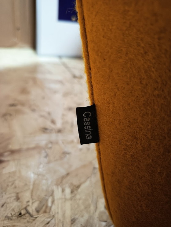 Image 1 of CASSINA Paire de fauteuils Utrecht 637 NEUF 2026 en laine KVARD Moutarde par Gerrit Rietveld