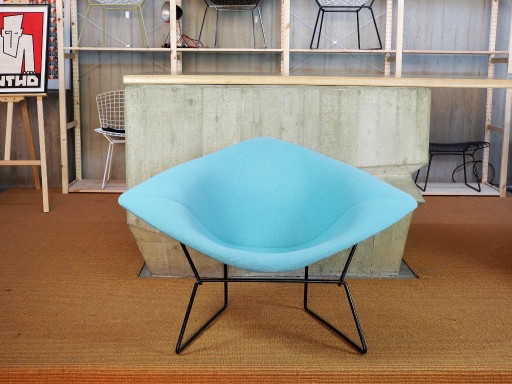 Knoll Int. Bertoia Diamond Chair 422 in nero e Vollpolster