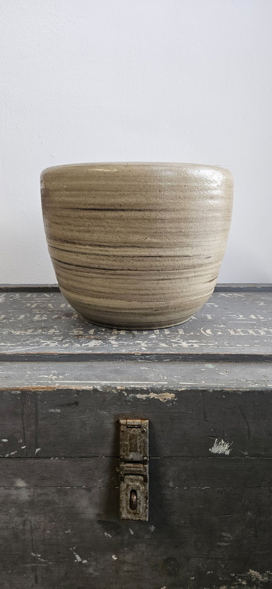Image 1 of Pot de fleurs Mobach 37 cm – céramique artisanale – vintage