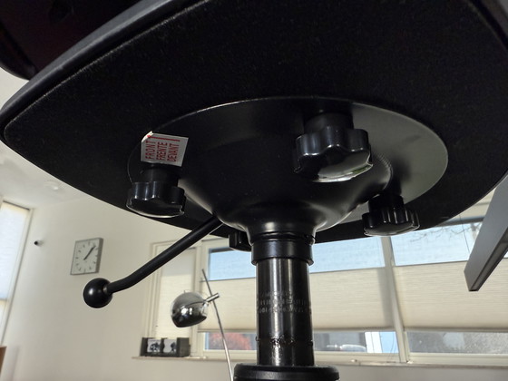 Image 1 of P Clinic Ergonomic Tabouret 'Braveheart' | Desk Stool
