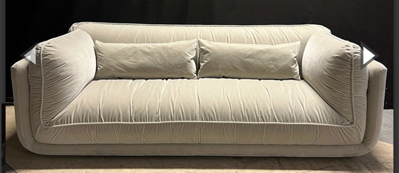 Image 1 of Leolux Lunetta 3 Seater Sofa Showcase