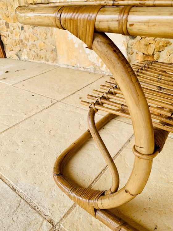 Image 1 of Tavolino da caffè in bambù e rattan con portariviste, stile metà secolo, di Tito Agnoli, circa anni '60.
