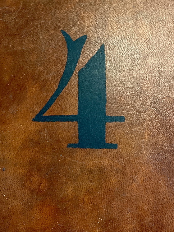 Image 1 of Pouf in pelle vintage