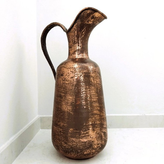 Image 1 of  Decorative Jug in Hammered Copper – Rustic and Timeless Charm