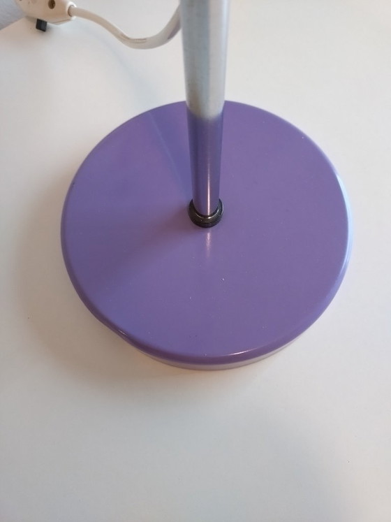 Lámpara de mesa con forma de ojo morado de la era espacial – Lámparas de mesa, Metal, Chrome (photo 5 of 12)