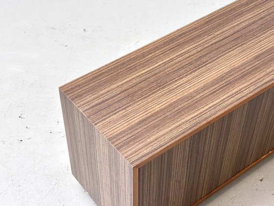 Credenze vintage effetto legno chiaro – anni '70 (photo 10 of 10)