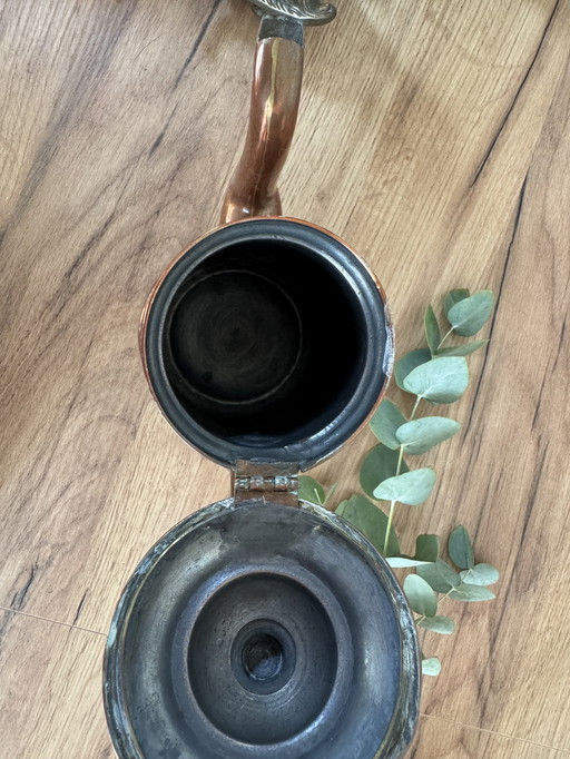 Vintage-Kaffeekanne aus Kupfer
